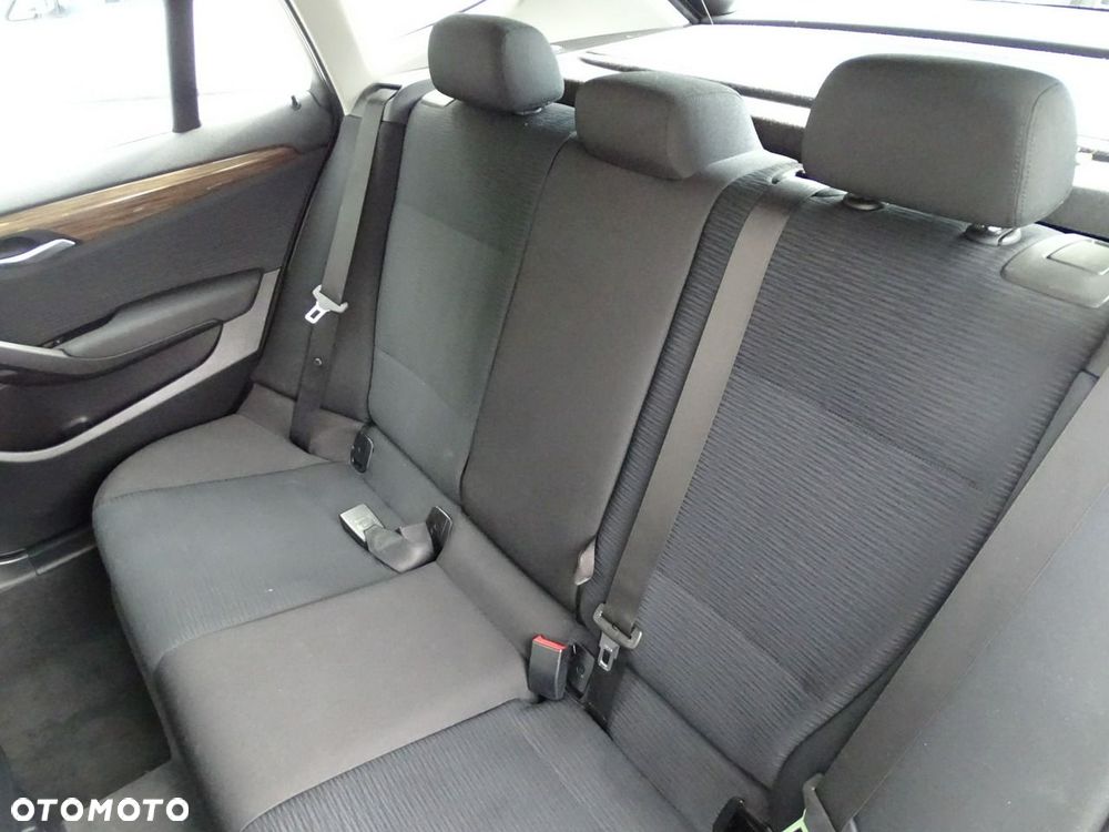 BMW X1 - 28