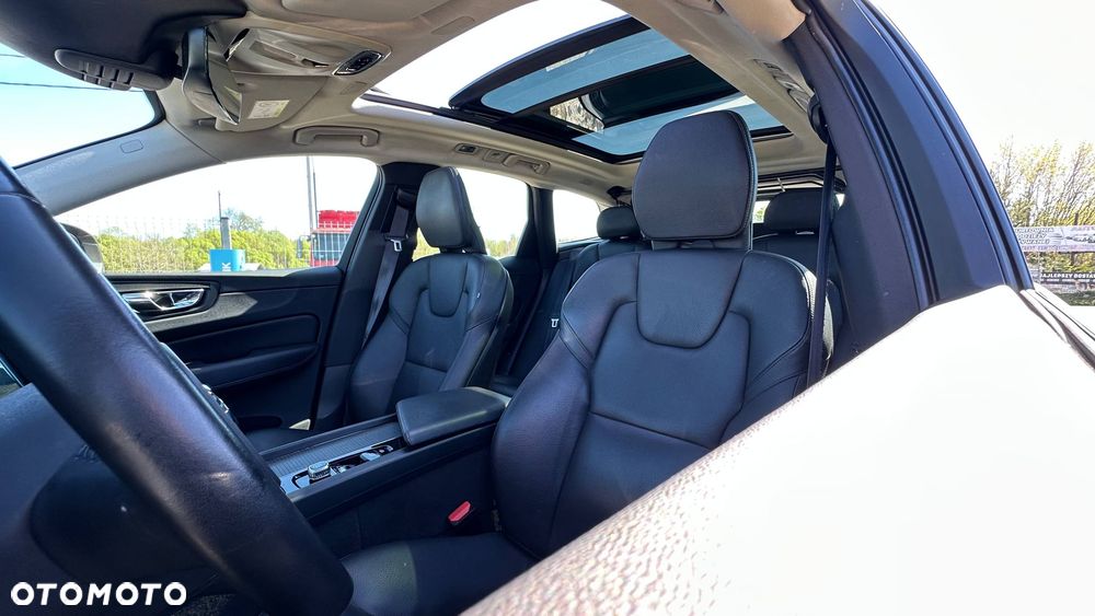 Volvo XC 60 - 26