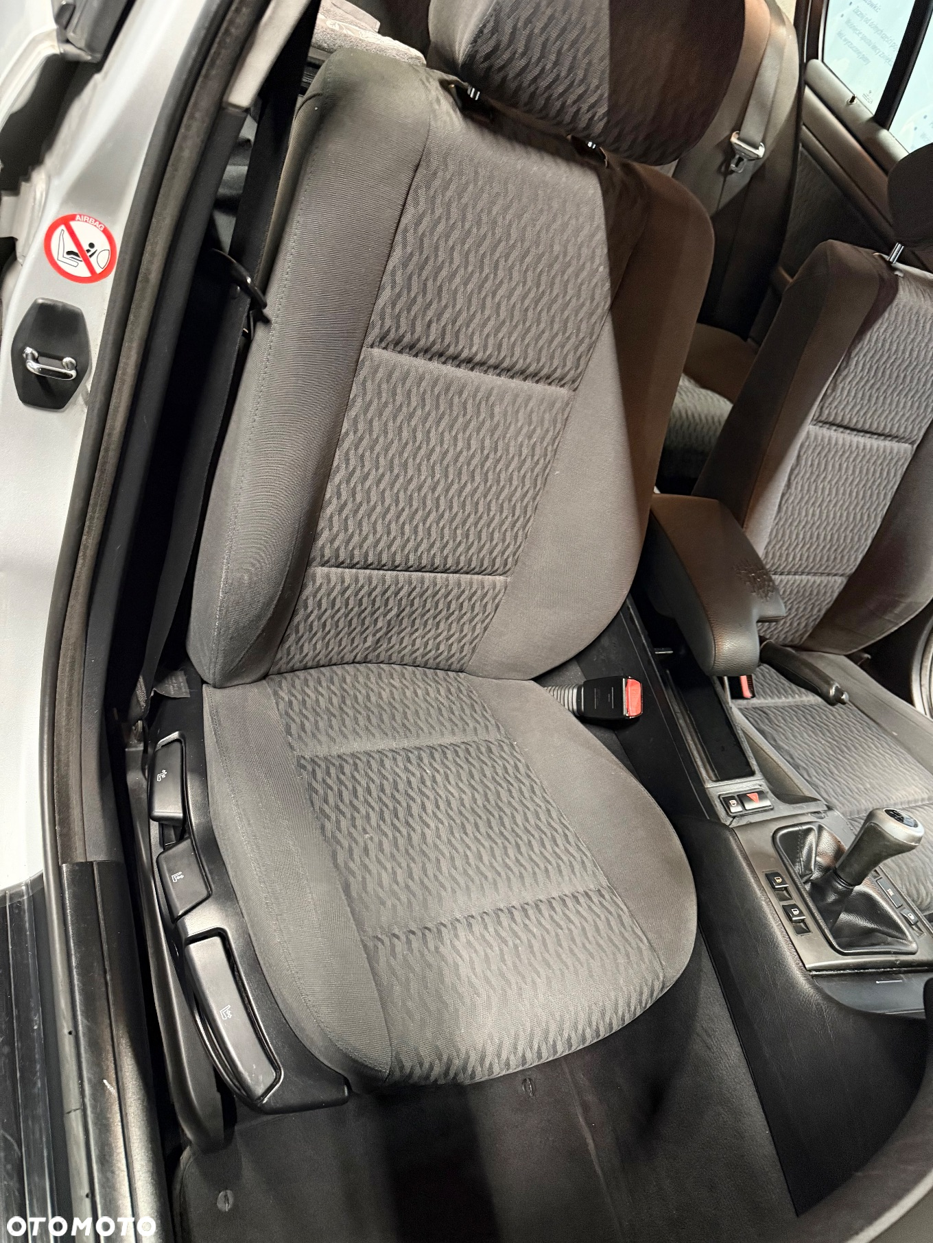 BMW Seria 3 320d - 23
