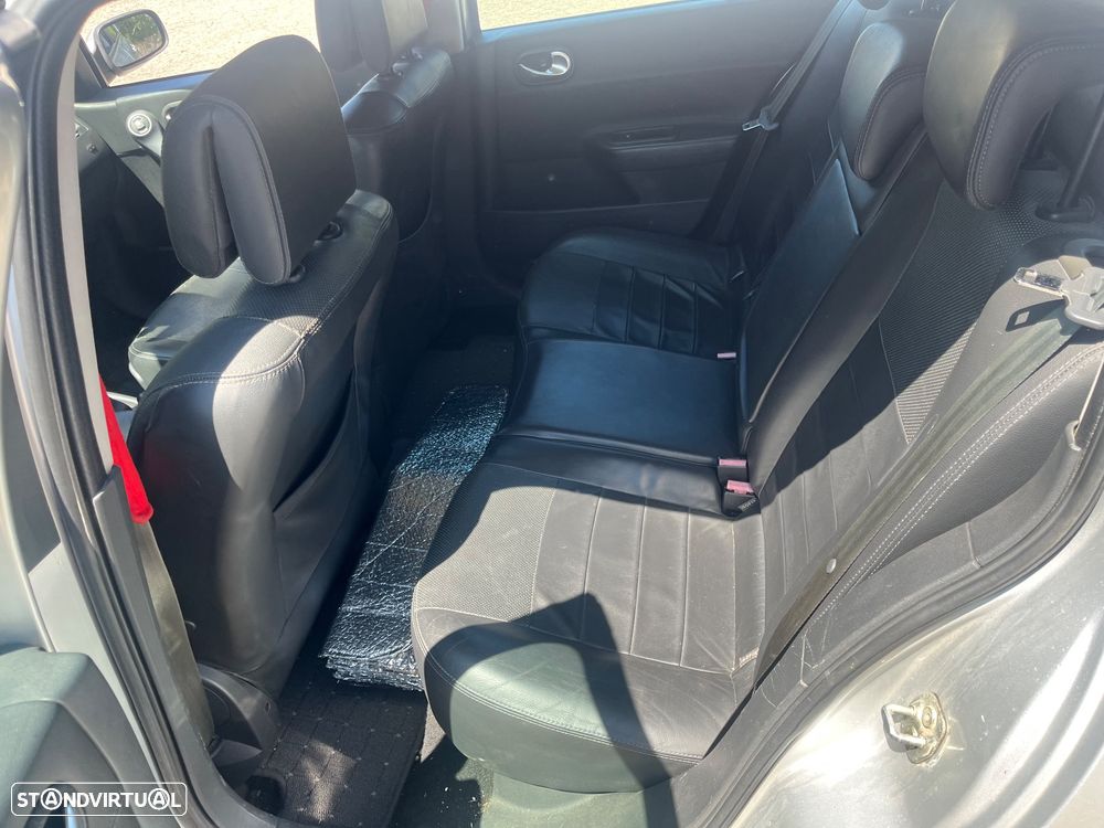 Renault Mégane 1.5 dCi Luxe - 4