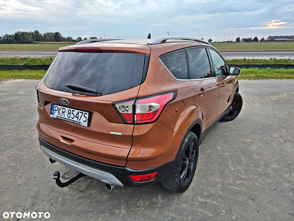 Ford Kuga - 27