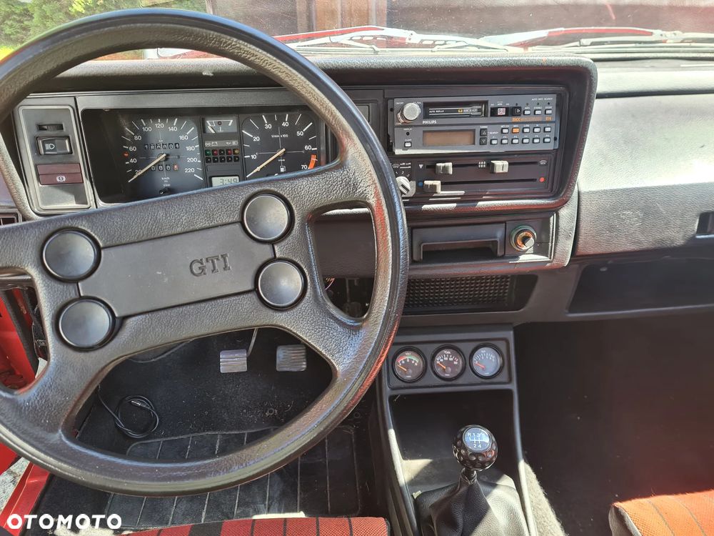 Volkswagen Golf 1.6 GTI - 7