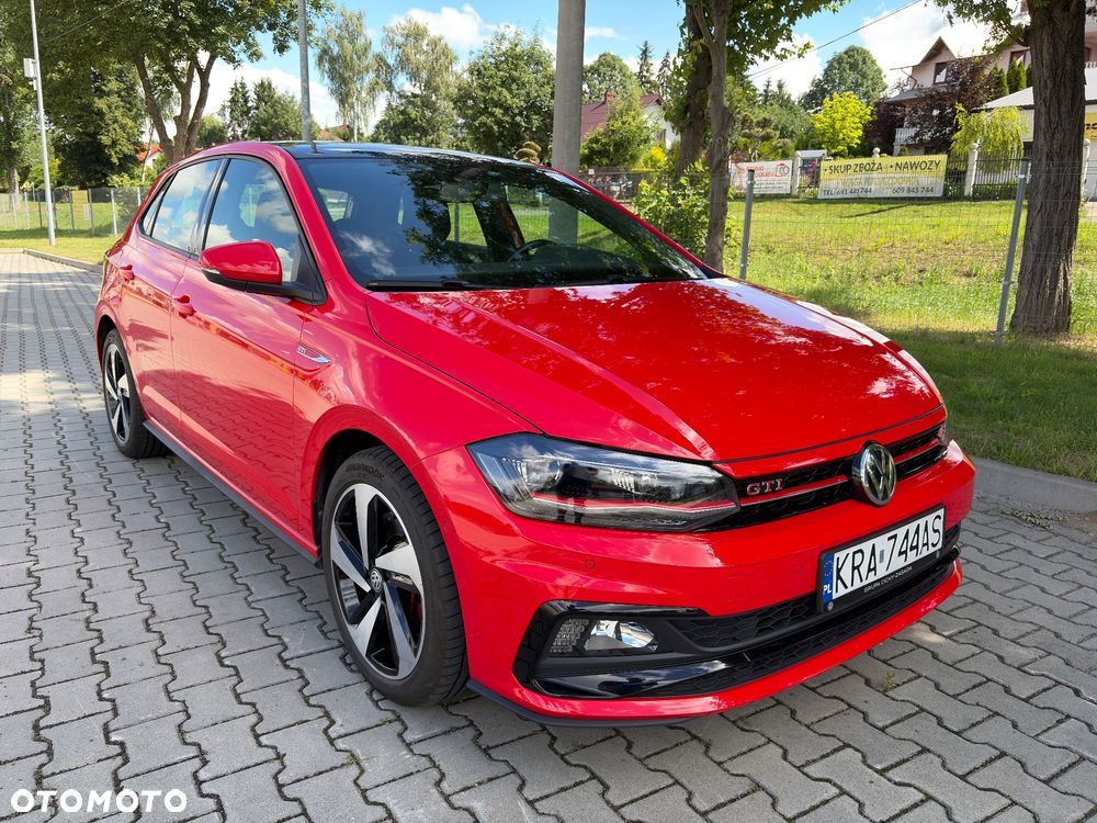 Volkswagen Polo - 1