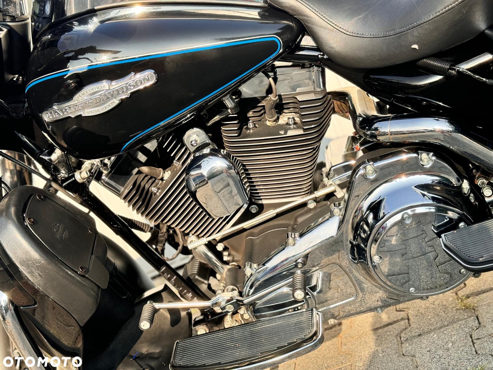 Harley-Davidson Touring Electra Glide - 26