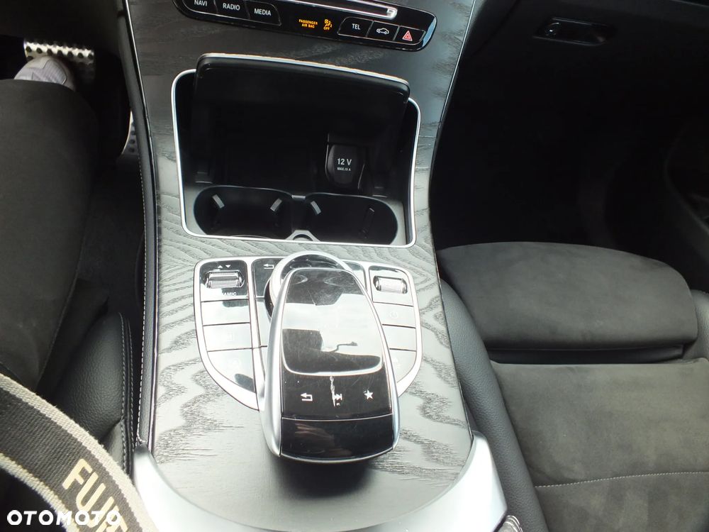 Mercedes-Benz GLC 250 d 4-Matic - 17
