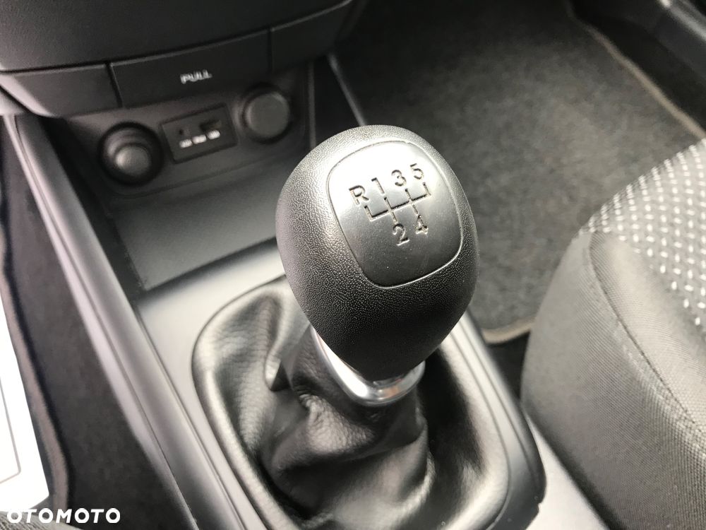 Hyundai i30 i30cw 1.4 UEFA EURO 2012 Edition - 14