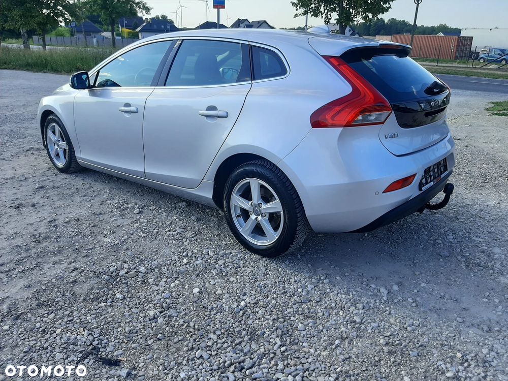Volvo V40 D2 - 5