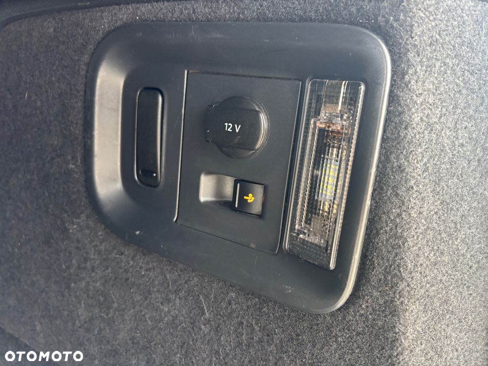 Seat Alhambra 2.0 TDI Ecomotive Reference - 11