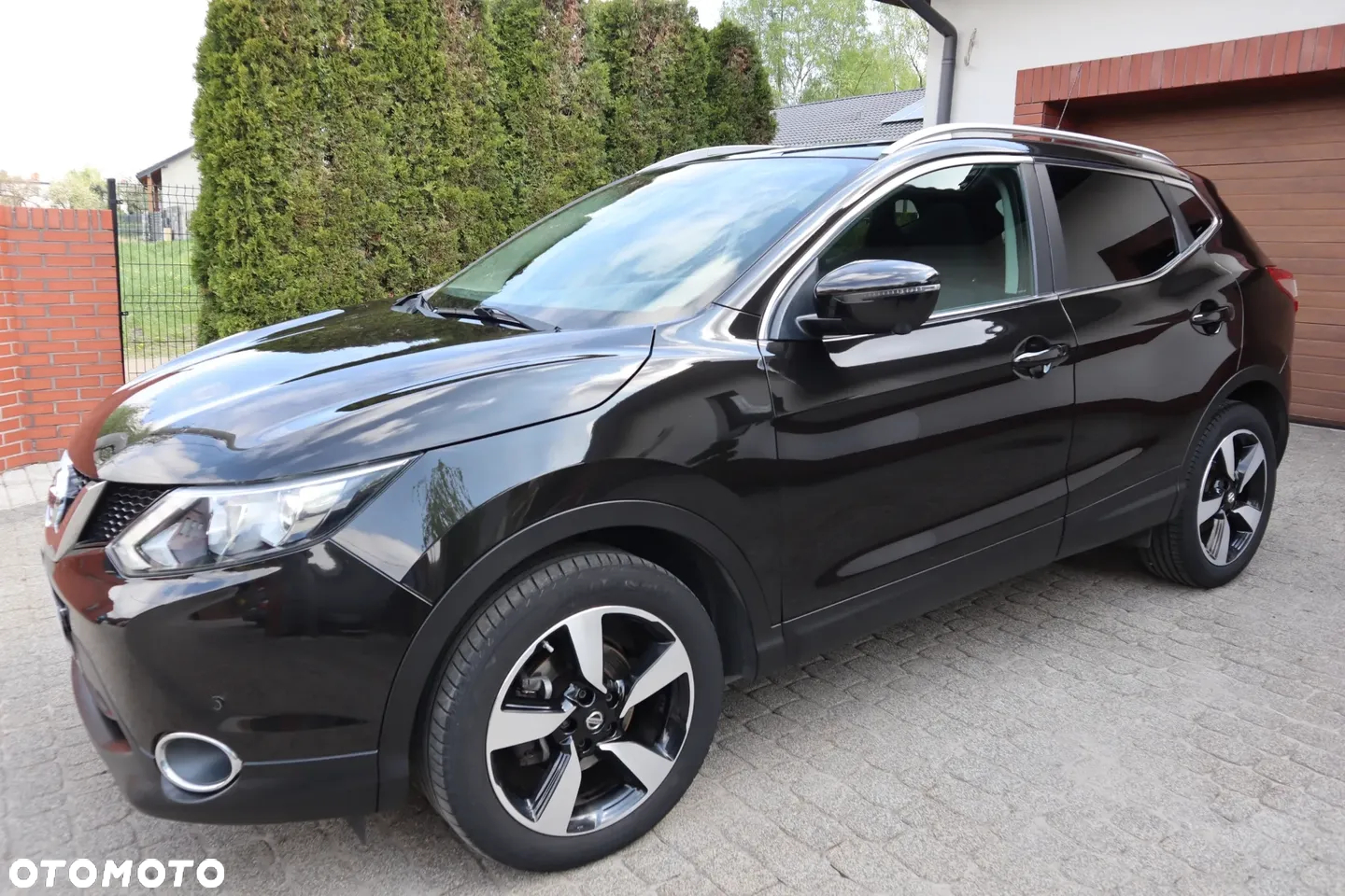 Nissan Qashqai 1.2 DIG-T N-Connecta - 2