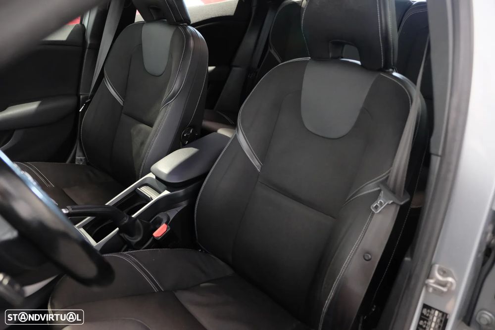 Volvo V40 1.6 D2 Momentum - 9