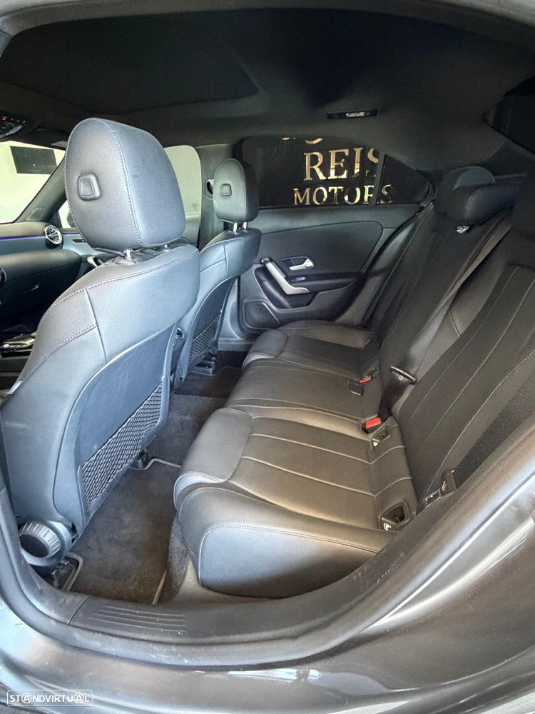 Mercedes-Benz A 250 Limousine e 8G-DCT AMG Line - 8