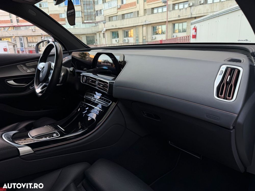 Mercedes-Benz EQC 400 4MATIC - 10