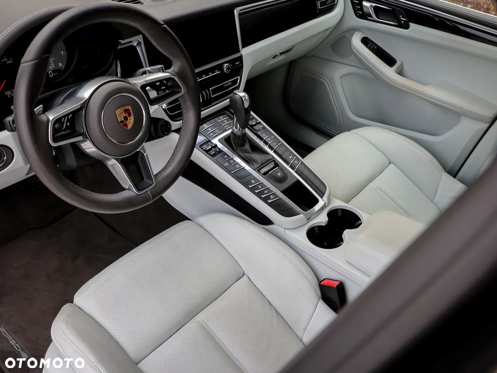 Porsche Macan S - 12