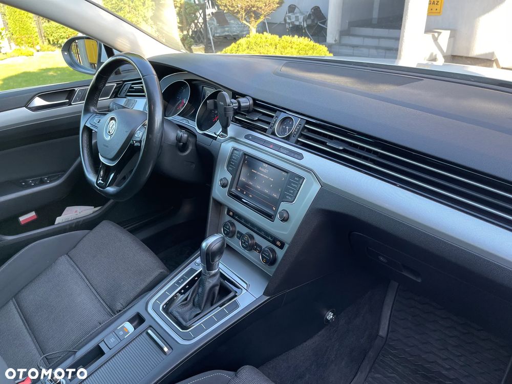 Volkswagen Passat 2.0 TDI BMT Comfortline DSG - 6