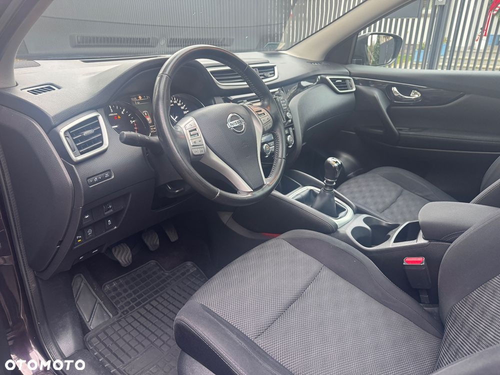 Nissan Qashqai 1.5 dCi DPF acenta - 16