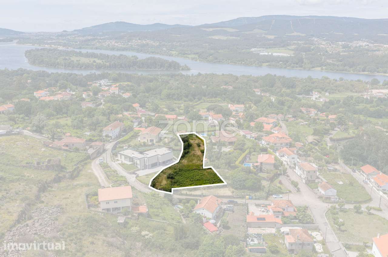 Terreno para construção de moradia - Grande imagem: 2/21