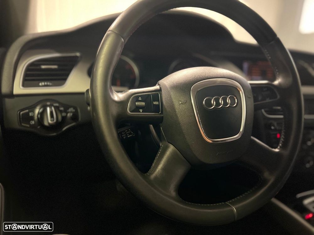 Audi A4 Avant 2.0 TDI Multitronic - 10