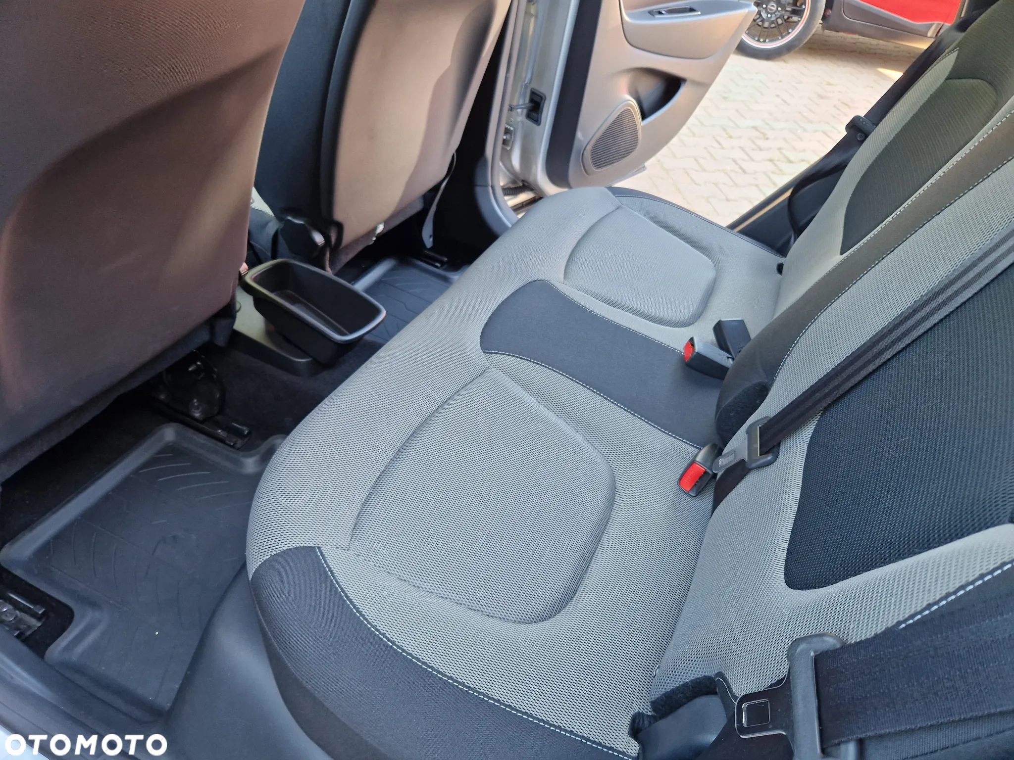 Renault Captur 0.9 Energy TCe Limited - 17
