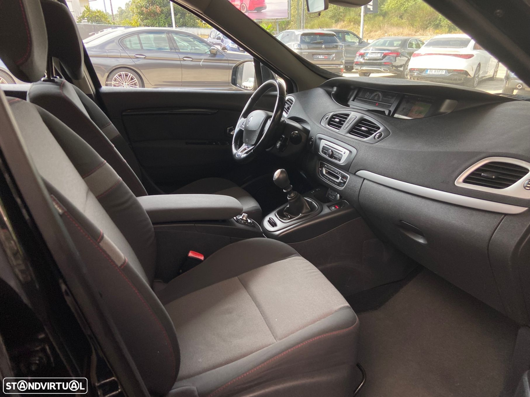 Renault Scénic ENERGY dCi 110 INTENS - 28
