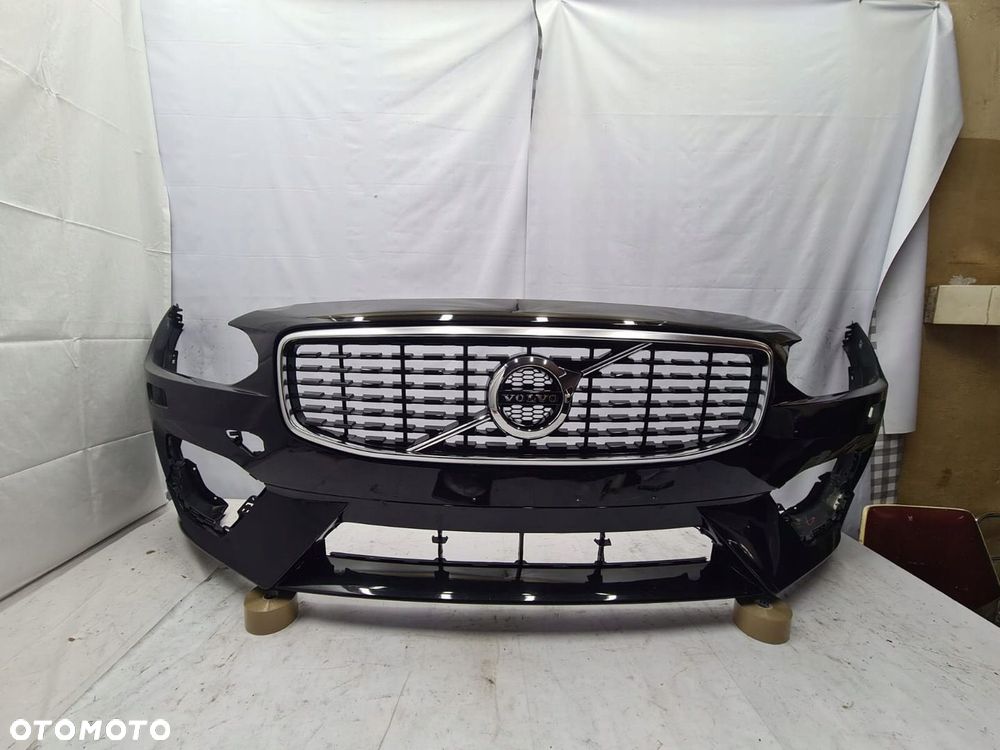 Zderzak przód VOLVO S90 V90 R-DESIGN - 1