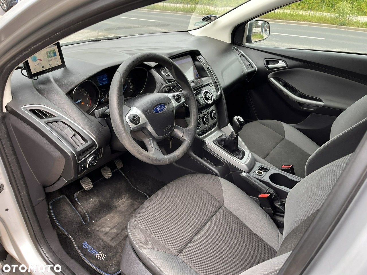 Ford Focus 1.6 Ambiente - 19