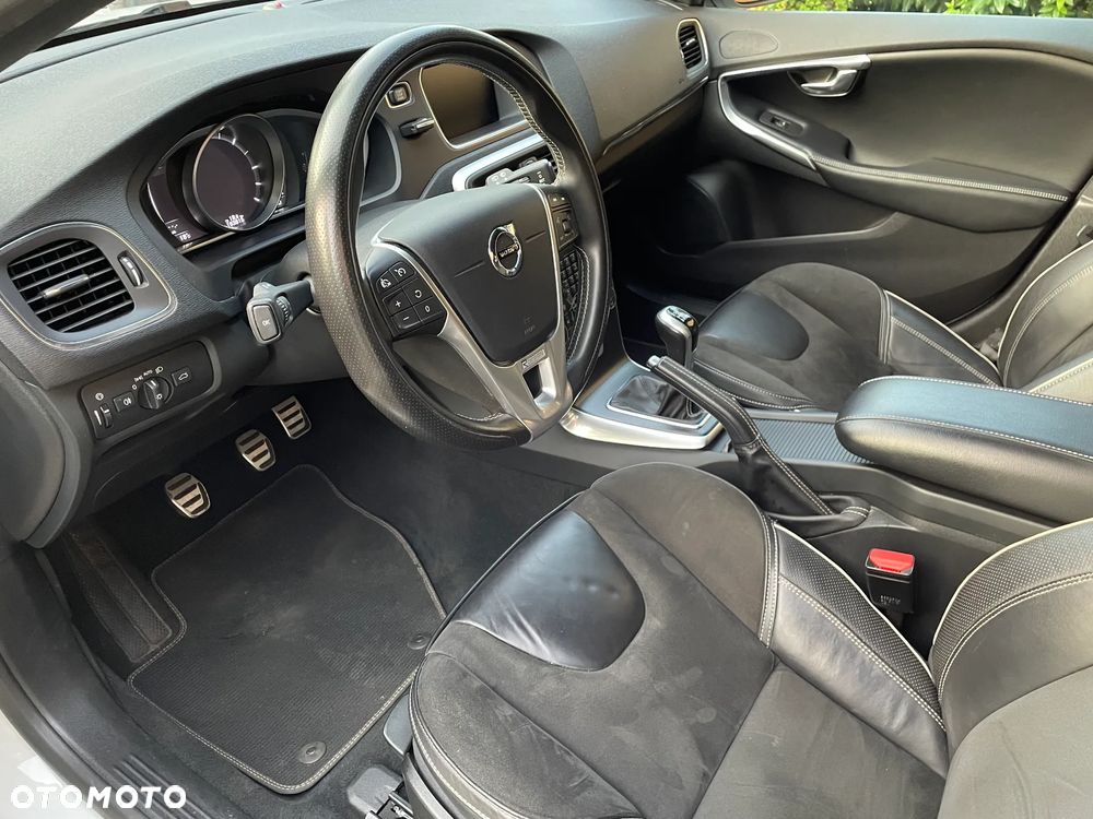 Volvo V40 D3 RDesign - 17