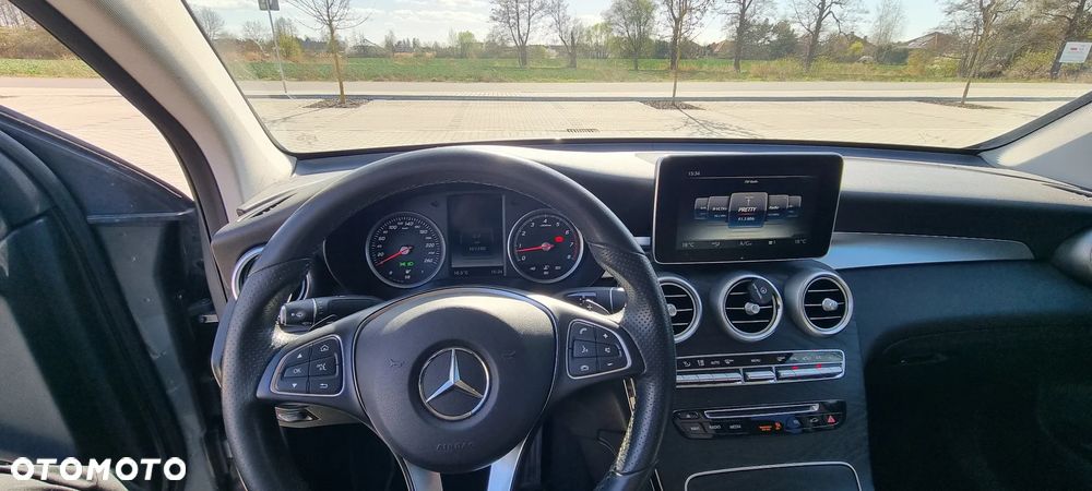 Mercedes-Benz GLC - 10
