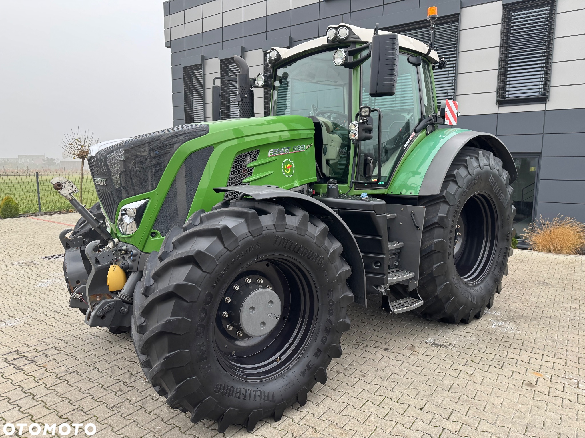 Fendt 933 VARIO Profi Plus - 2