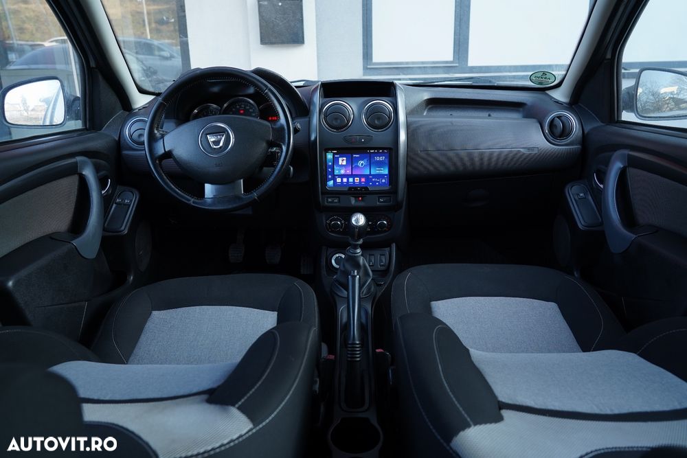 Dacia Duster SCe 115 4x4 Prestige - 5