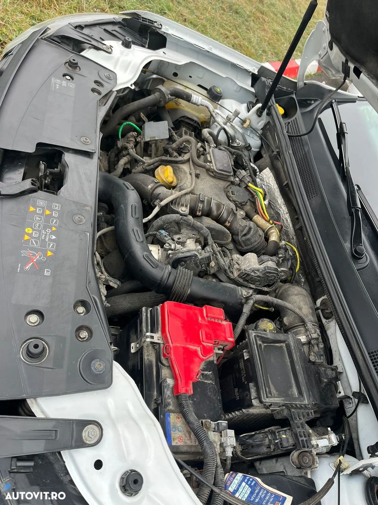 Dacia Duster 1.5 Blue dCi 4WD Essential - 26