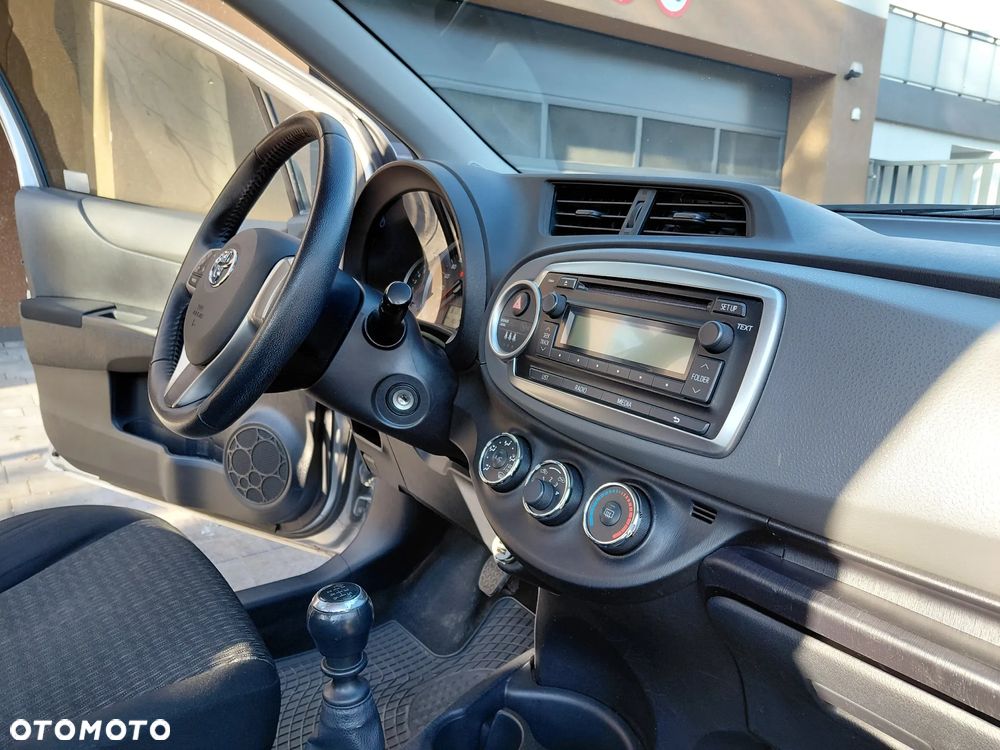 Toyota Yaris 1.33 Life - 11