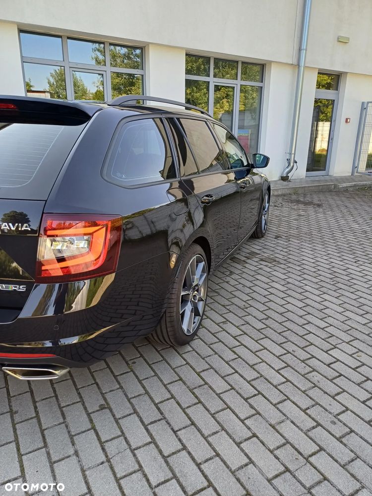 Skoda Octavia 2.0 TSI RS 245 DSG - 12