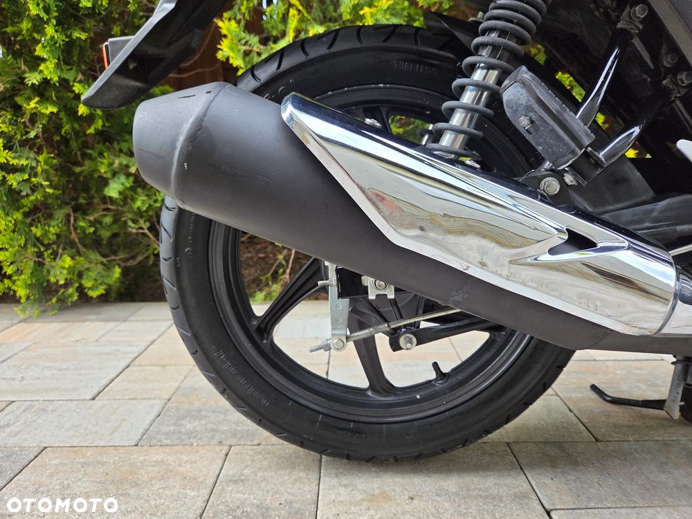 Honda CBF - 24