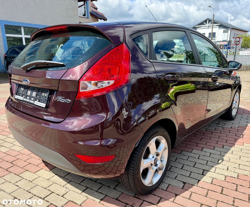 Ford Fiesta 1.25 Celebration - 4