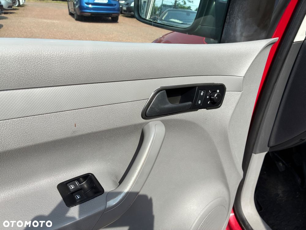 Volkswagen Caddy MAXI - 10