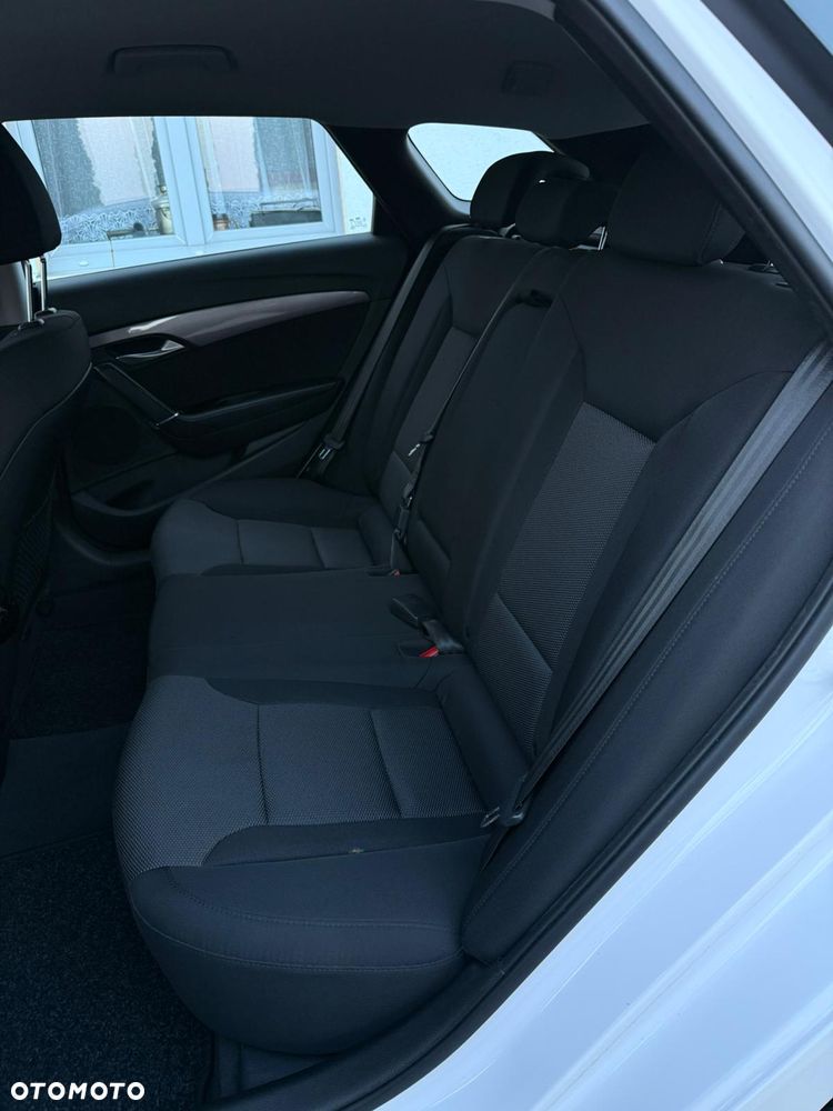 Hyundai i40 1.6 Comfort - 31