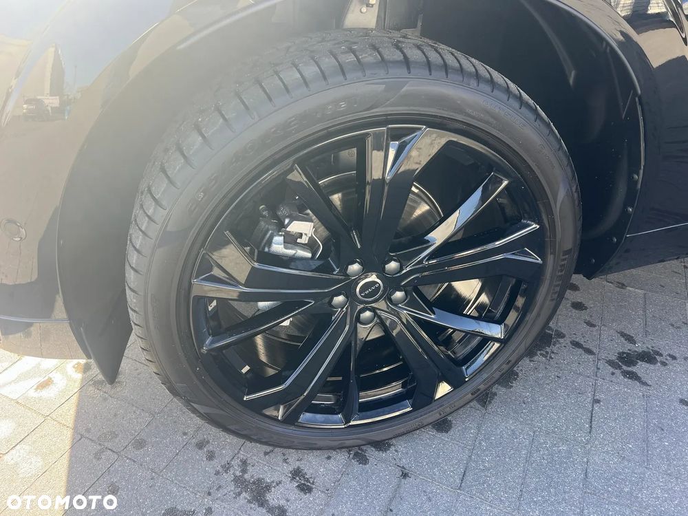 Volvo XC 60 B5 B AWD Plus Black Edition - 10