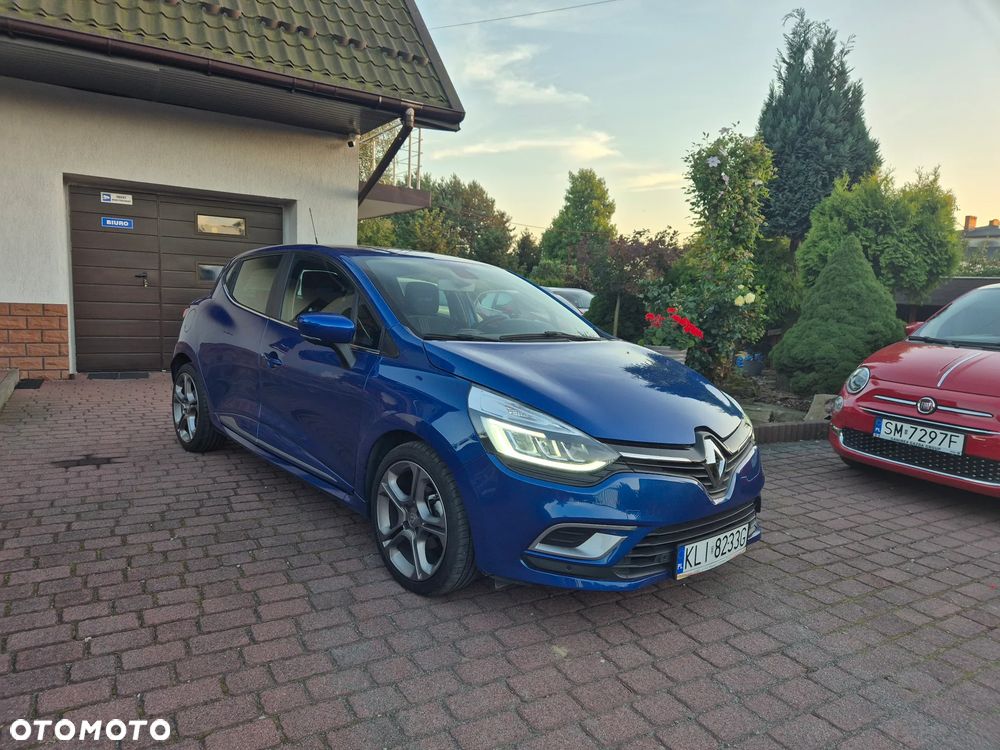 Renault Clio - 7