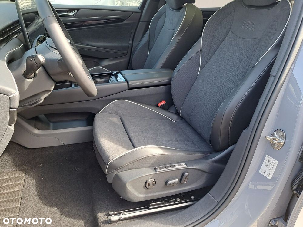 Volkswagen ID.7 86kWh Pro S - 17