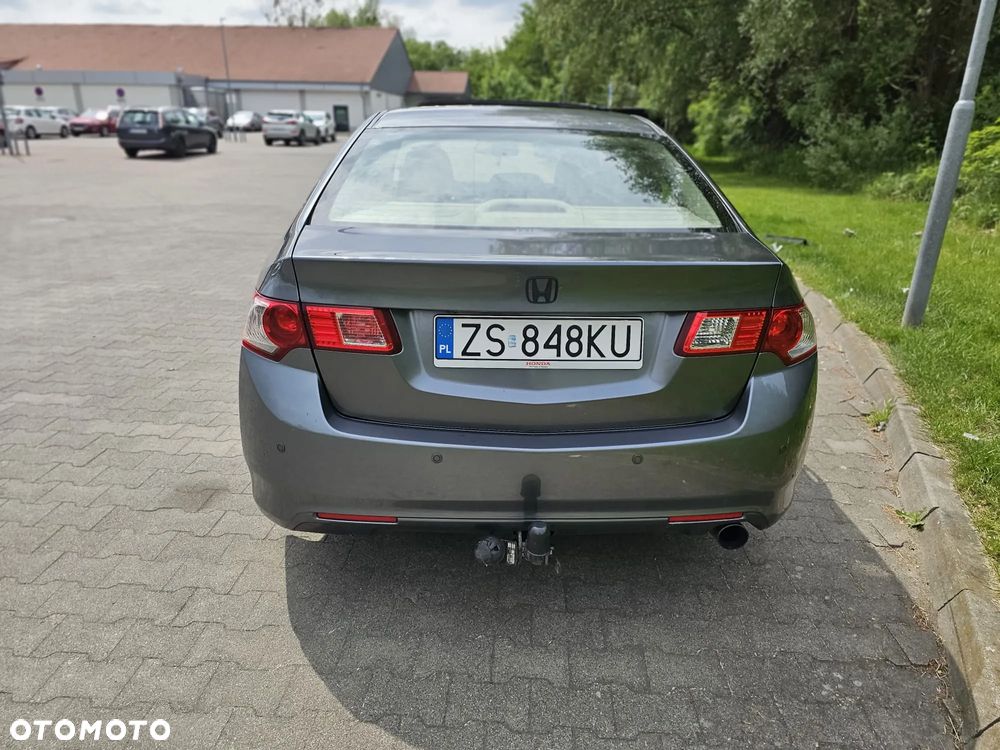 Honda Accord 2.0 Executive - 6