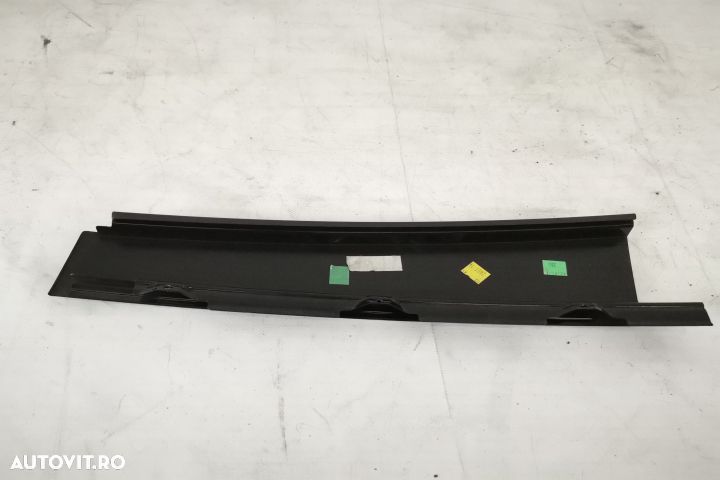 Ornament Stalp B Usa Stanga Spate Original In Stare Buna Porsche  Caye - 4