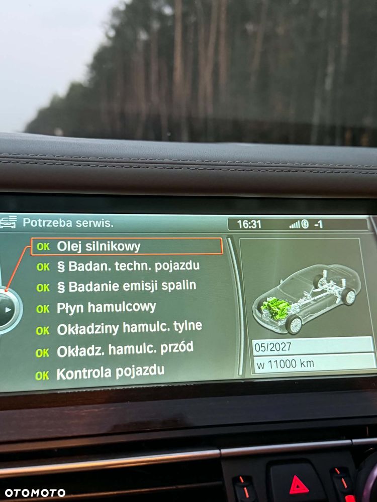 BMW Seria 7 740i L - 12