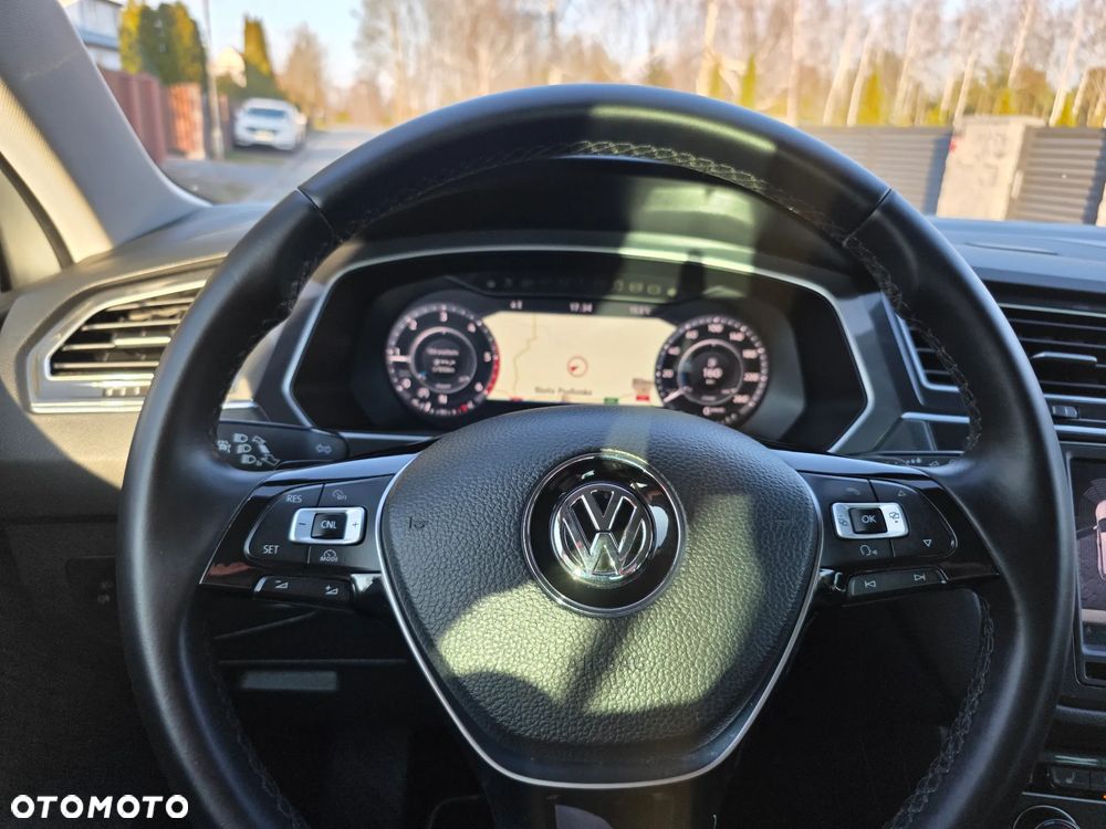Volkswagen Tiguan 2.0 TDI SCR 4Motion (BlueMotion Techn.) DSG Highline - 32