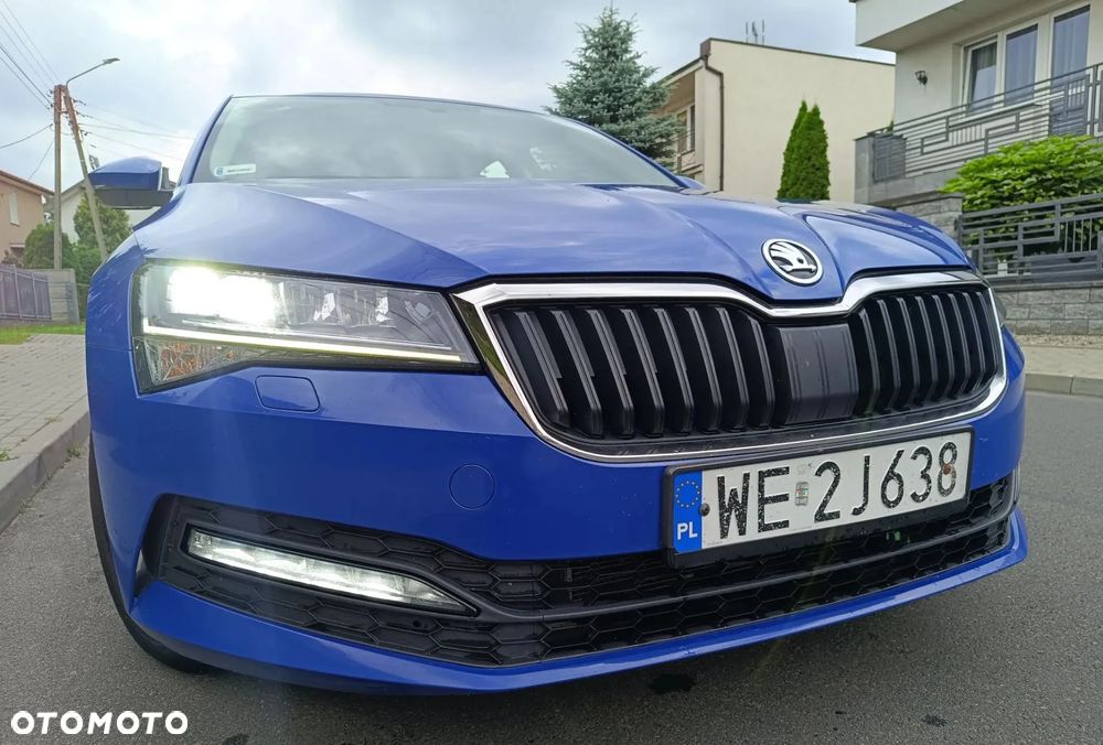 Skoda Superb 2.0 TDI Ambition - 15