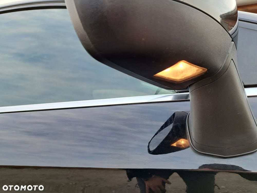 Ford Kuga 2.0 TDCi 2x4 Champions Edition - 31