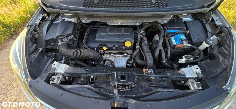 Opel Zafira Tourer 1.4 Turbo Active - 36