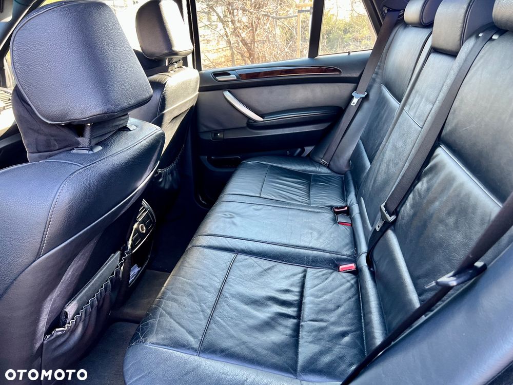 BMW X5 - 16
