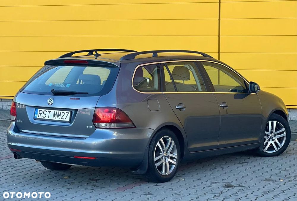 Volkswagen Golf VI 1.6 TDI Comfortline - 3