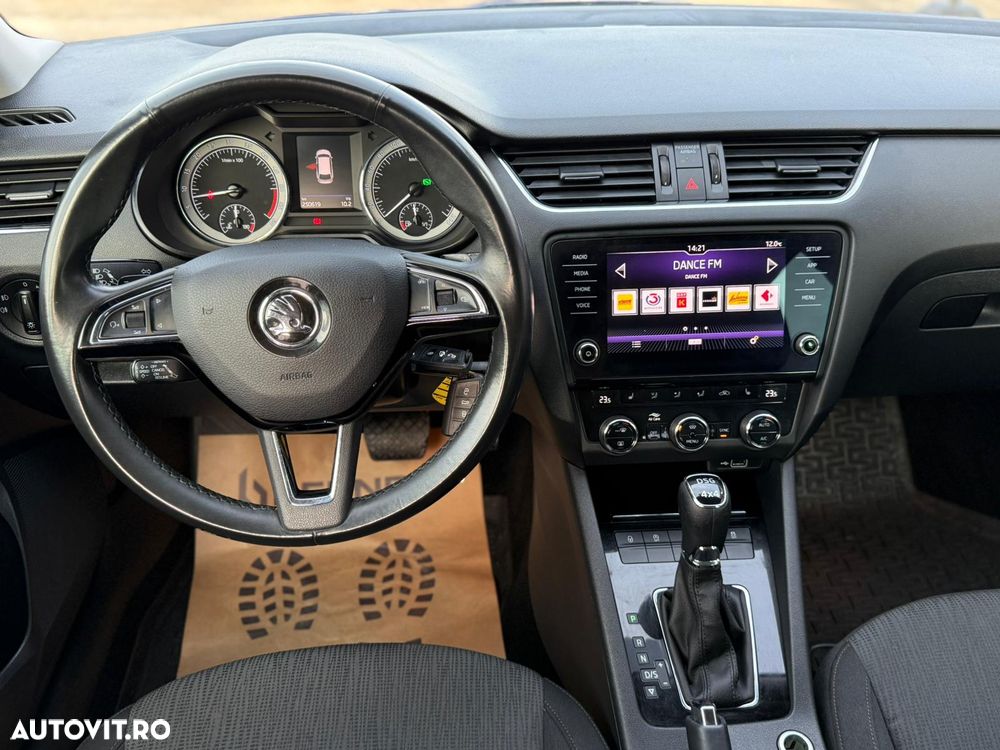 Skoda Octavia 2.0 TDI 4x4 DSG Ambition - 18