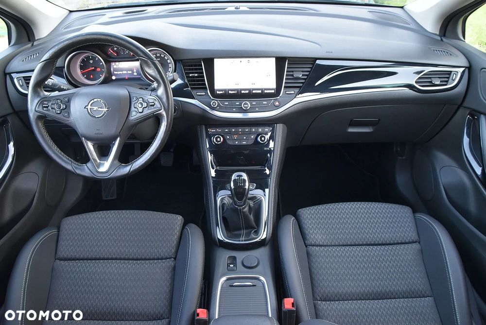 Opel Astra - 26